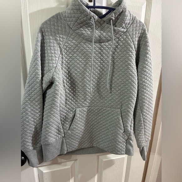 GreenTea Sweaters - Women’s Small GreenTea Quilted Sweatshirt